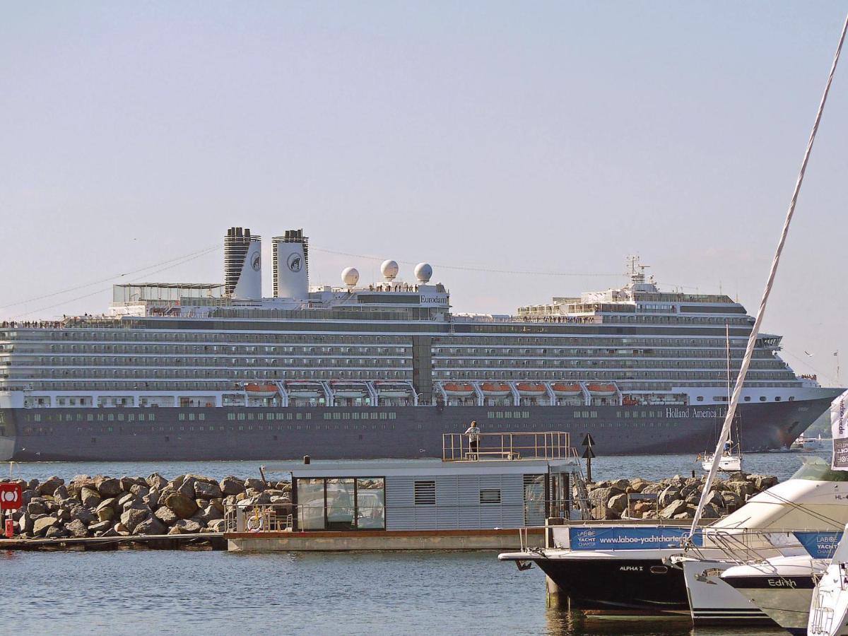 Hausboot Floating 44 In Laboe - Boot 1 - Nikse Villa Exterior photo